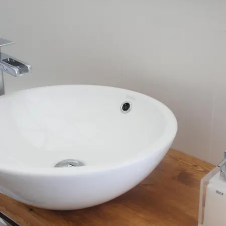 Domocantabria, Cupula Experiencias 펜션 Sobremazas